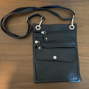 Brand new ROOTS Genuine Leather Side Bag